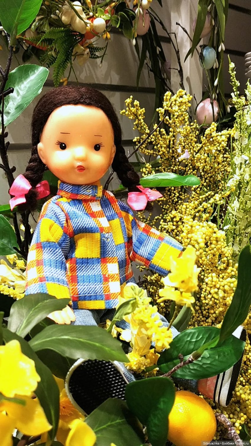 Прогулка Юляшки по торговому центру