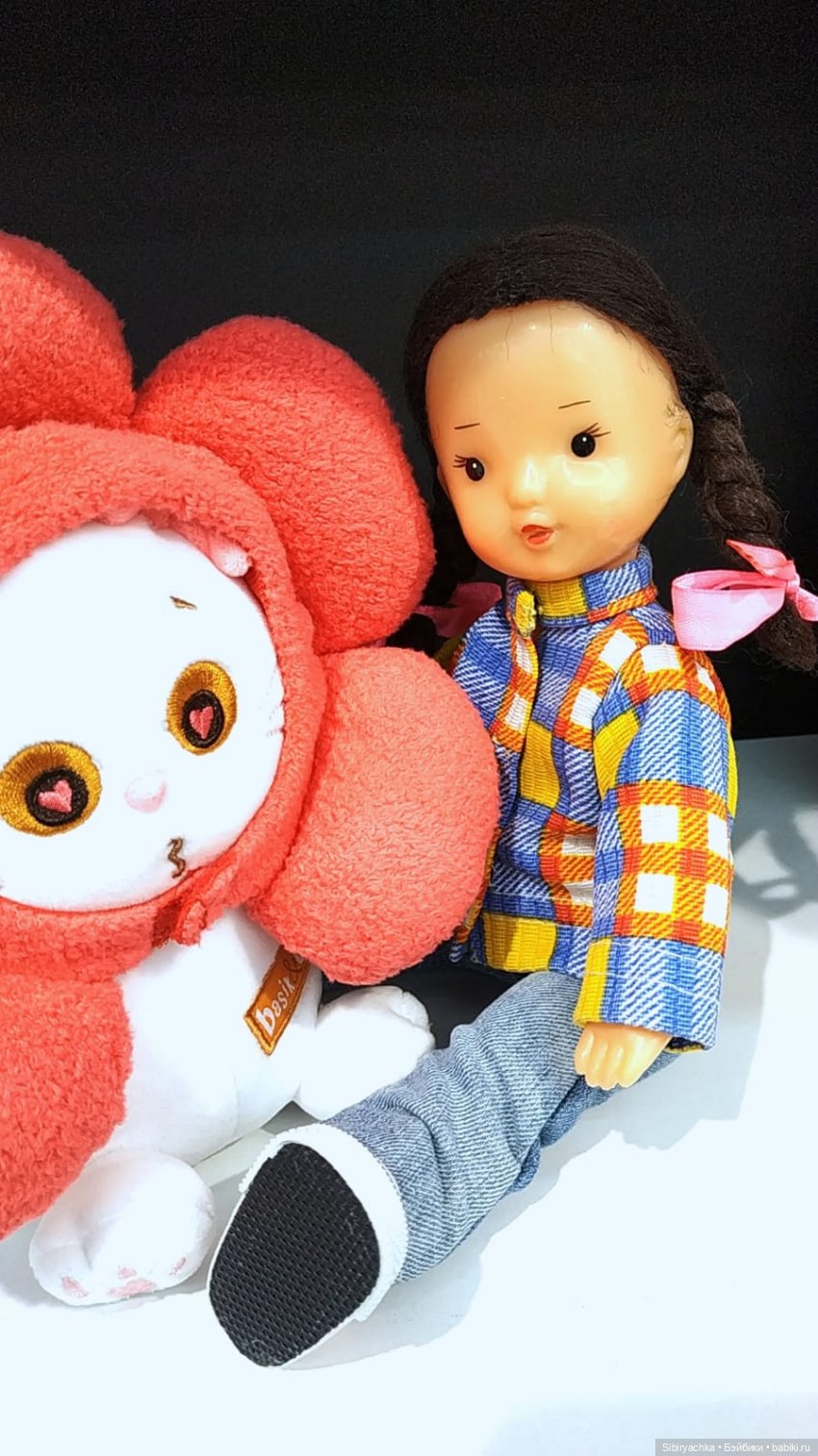 Прогулка Юляшки по торговому центру