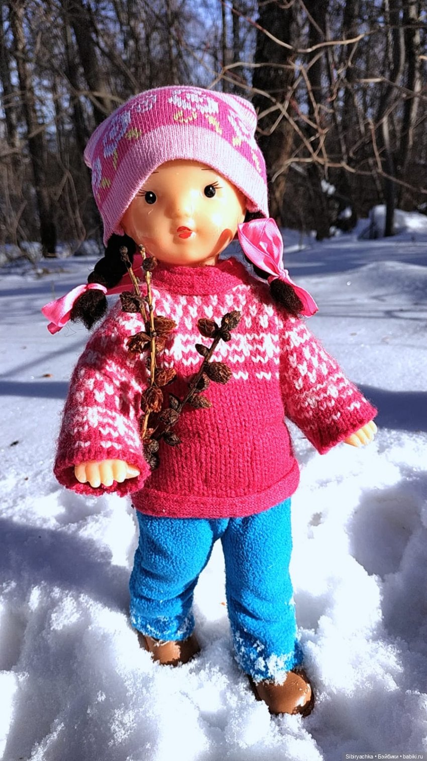 Юляшка, Вета и Том гуляют в лесу. Часть I