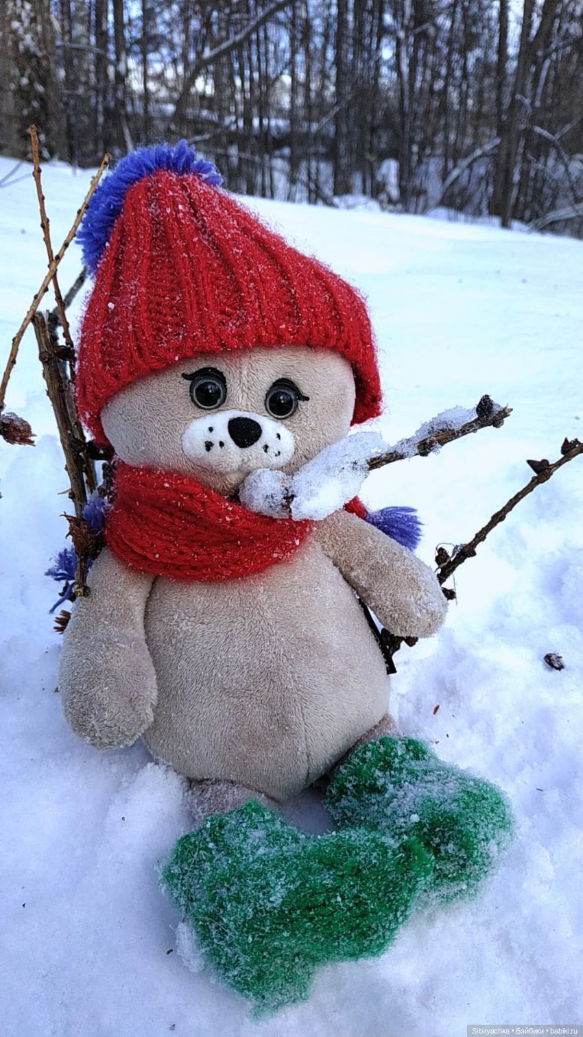 Юляшка и кот Сеня гуляют в лесу