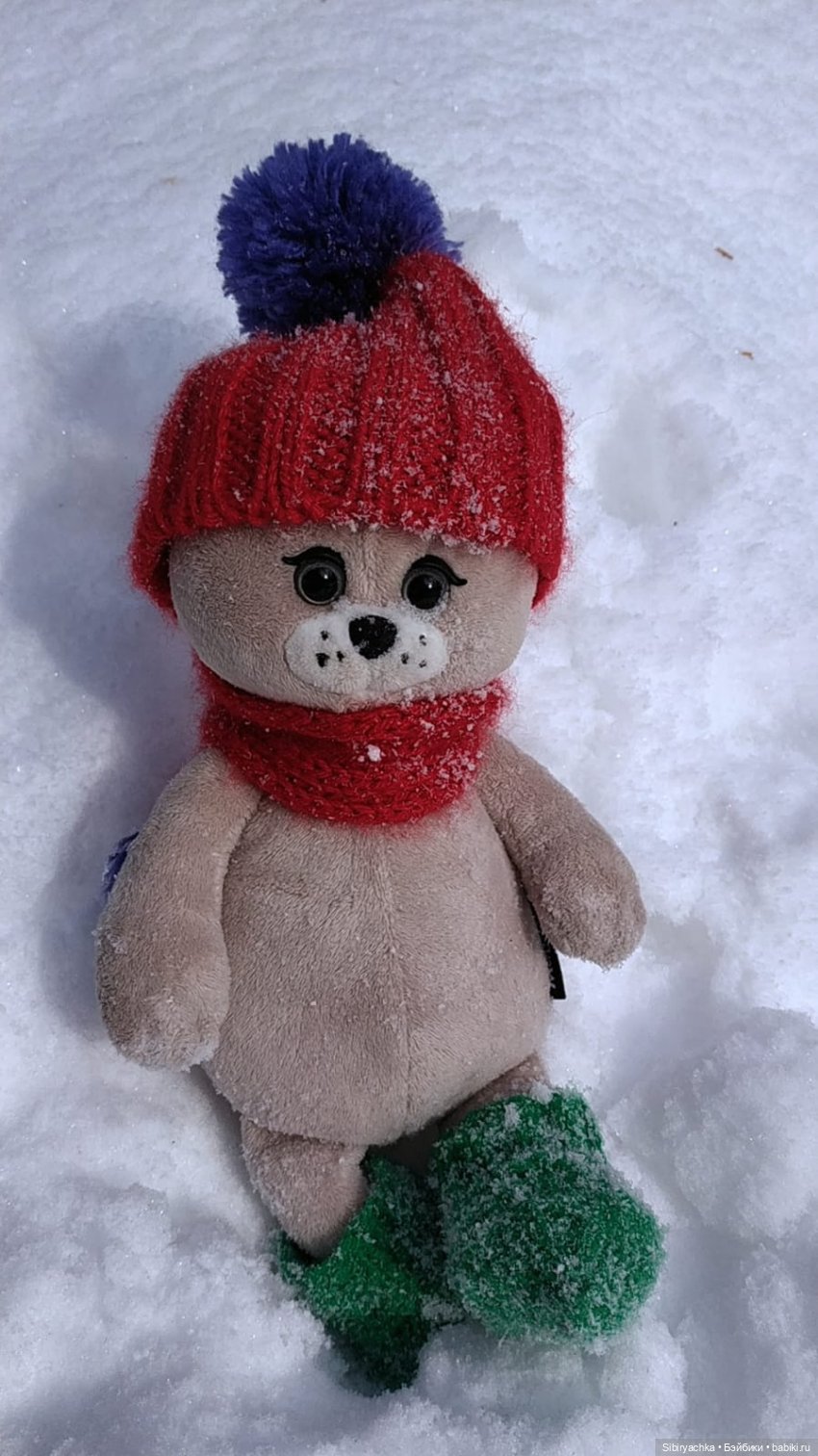 Юляшка и кот Сеня гуляют в лесу