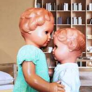 Первая встреча Вареньки и Таси.