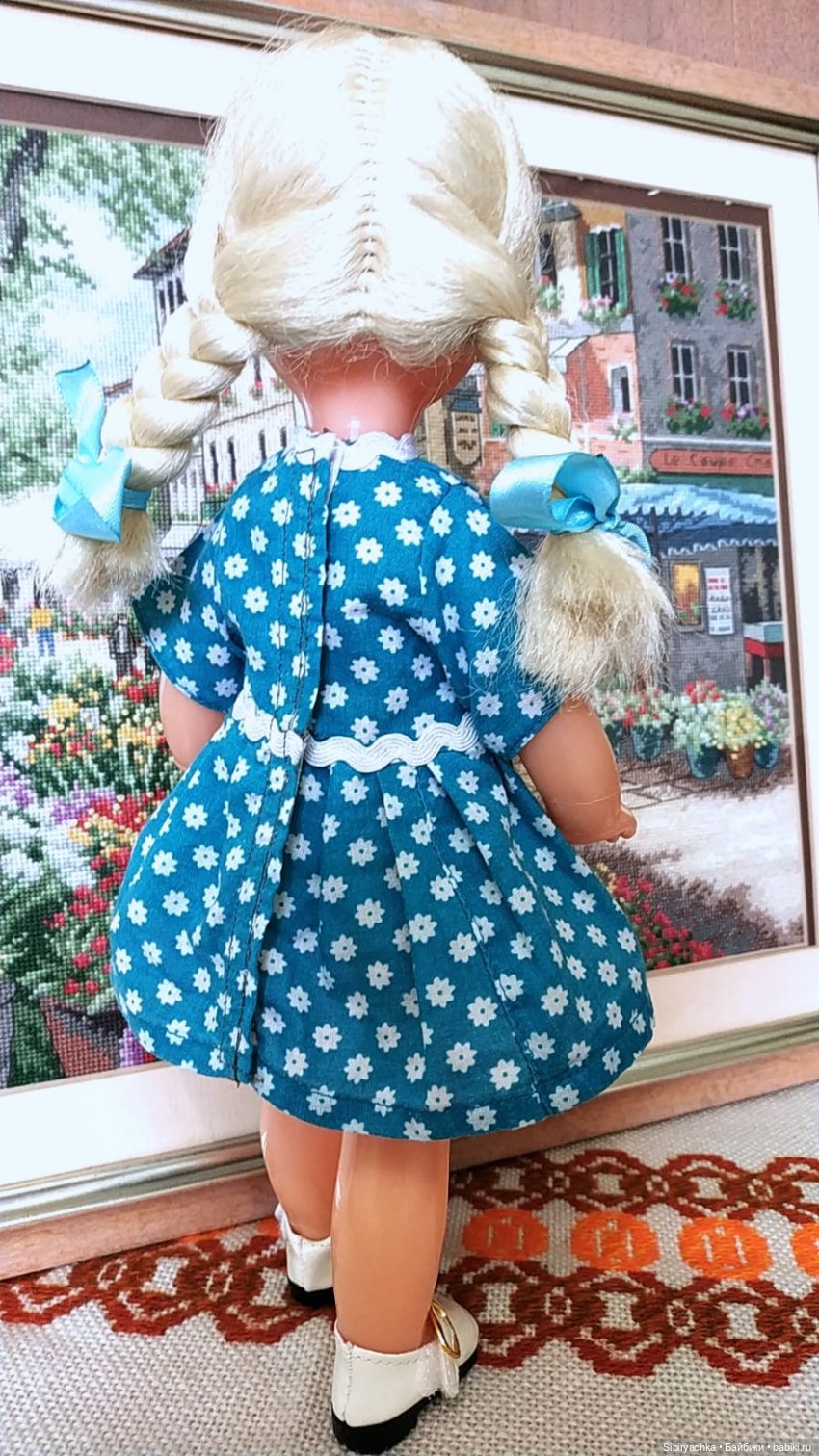 Новое платье Ульяшки | Бэйбики Новое платье Ульяшки — Советские винтажные куклы (СССР): Ленигрушка (фото 4)