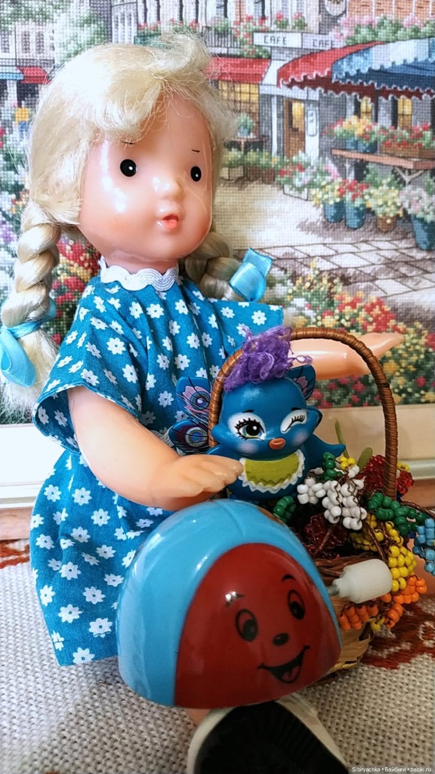 Новое платье Ульяшки | Бэйбики Новое платье Ульяшки — Советские винтажные куклы (СССР): Ленигрушка