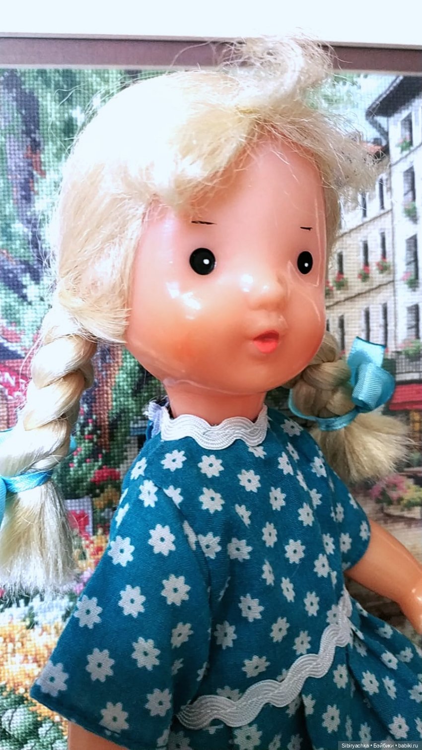 Новое платье Ульяшки | Бэйбики Новое платье Ульяшки — Советские винтажные куклы (СССР): Ленигрушка
