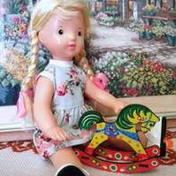 Не Юляшка, не Ульяшка, все зовут меня Марьяшка.