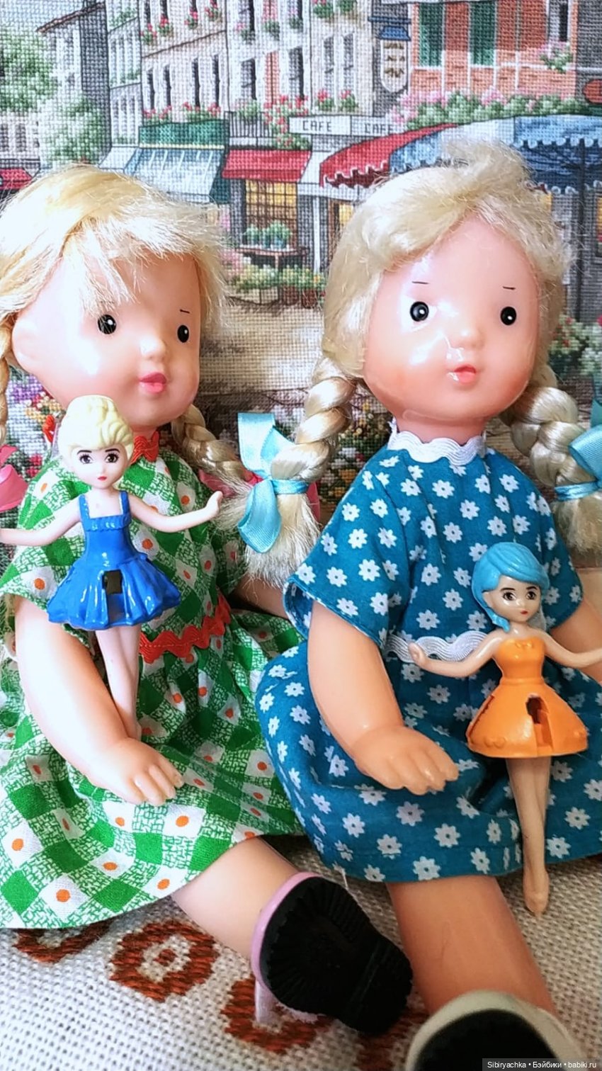 Ульяшка и Марьяшка примеряют наряды Юляшки (фото 10)