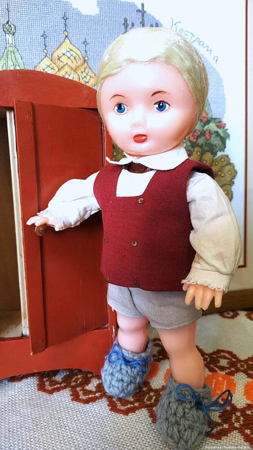 Кукольная мебель из далёкого прошлого