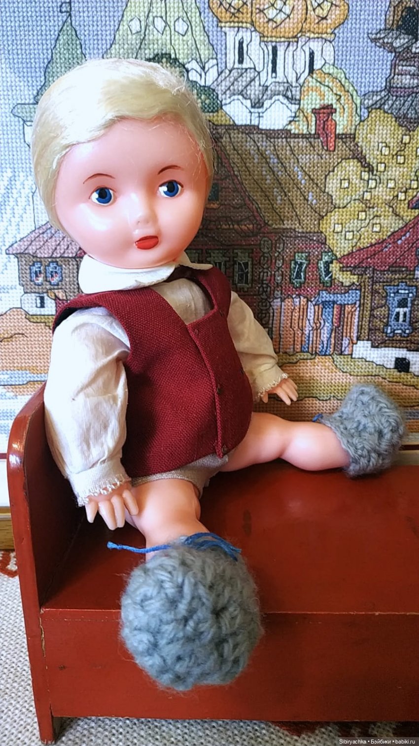 Кукольная мебель из далёкого прошлого