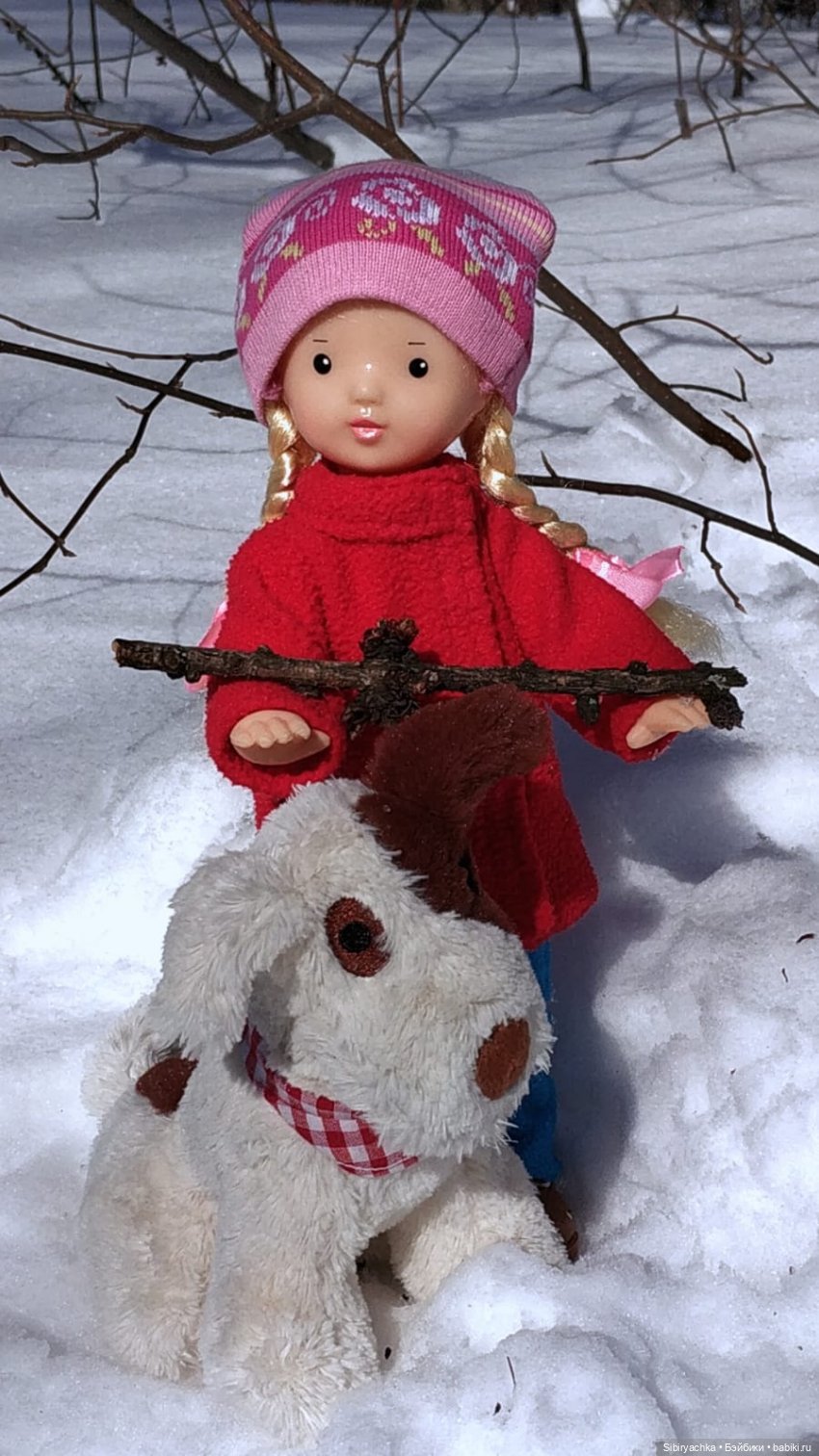 Марьяшка и Дружок гуляют в лесу | Бэйбики Марьяшка и Дружок гуляют в лесу