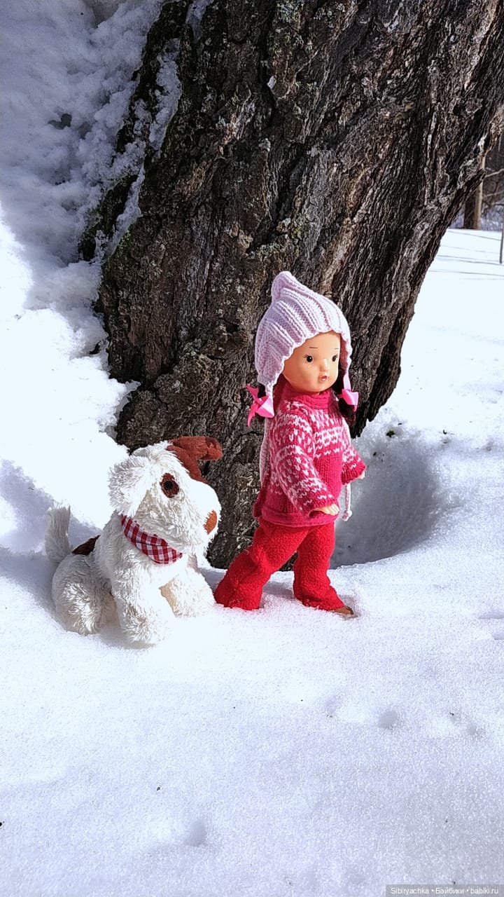 Каждая прогулка таит для Юляшки множество сюрпризов | Бэйбики Каждая прогулка таит для Юляшки множество сюрпризов