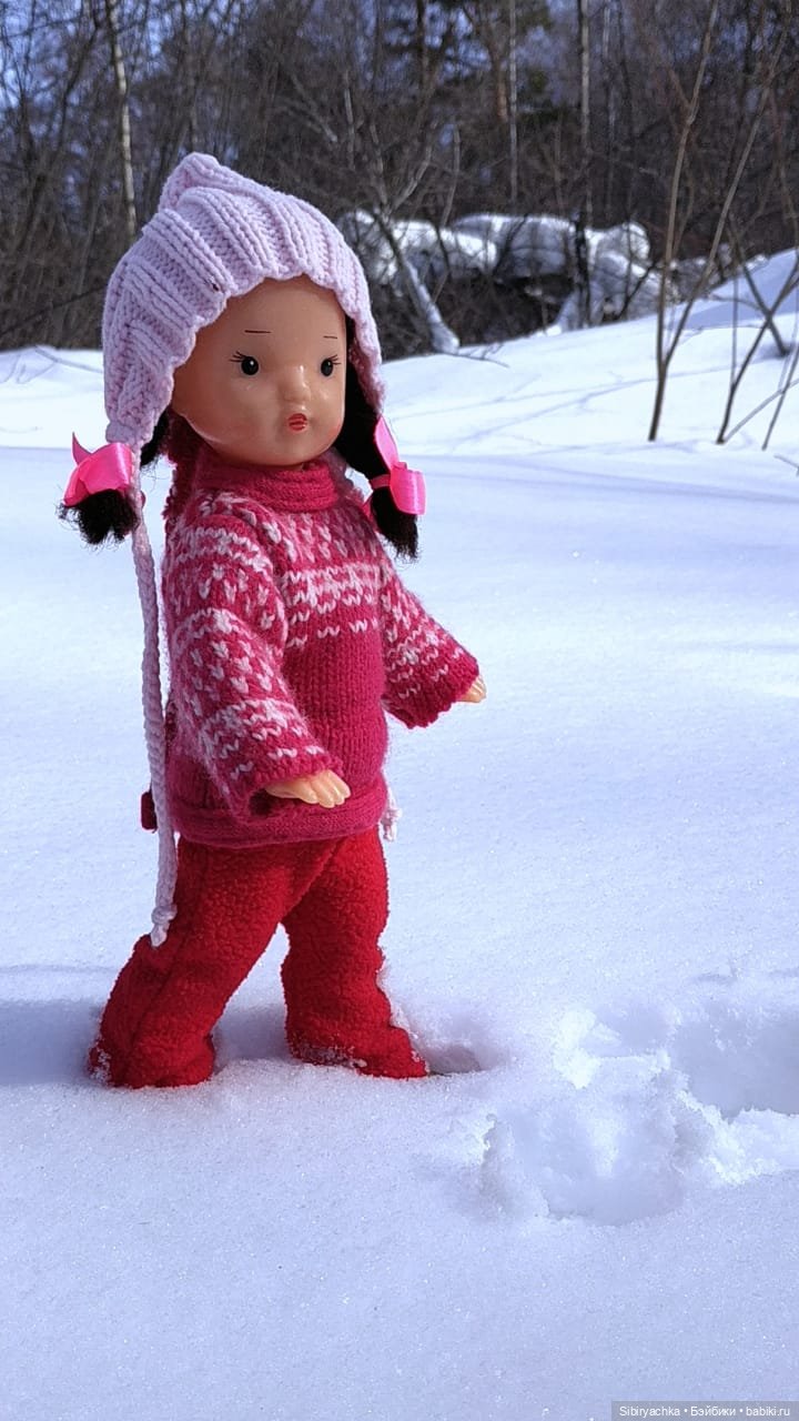 Каждая прогулка таит для Юляшки множество сюрпризов | Бэйбики Каждая прогулка таит для Юляшки множество сюрпризов