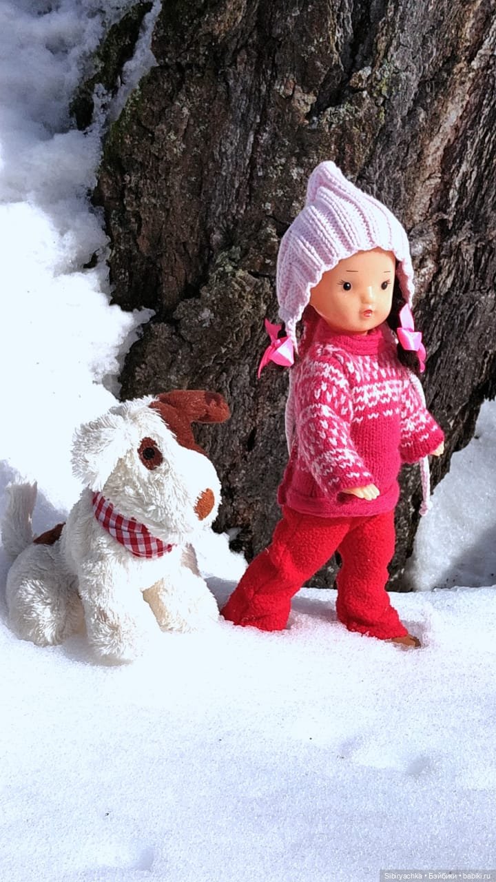 Каждая прогулка таит для Юляшки множество сюрпризов | Бэйбики Каждая прогулка таит для Юляшки множество сюрпризов