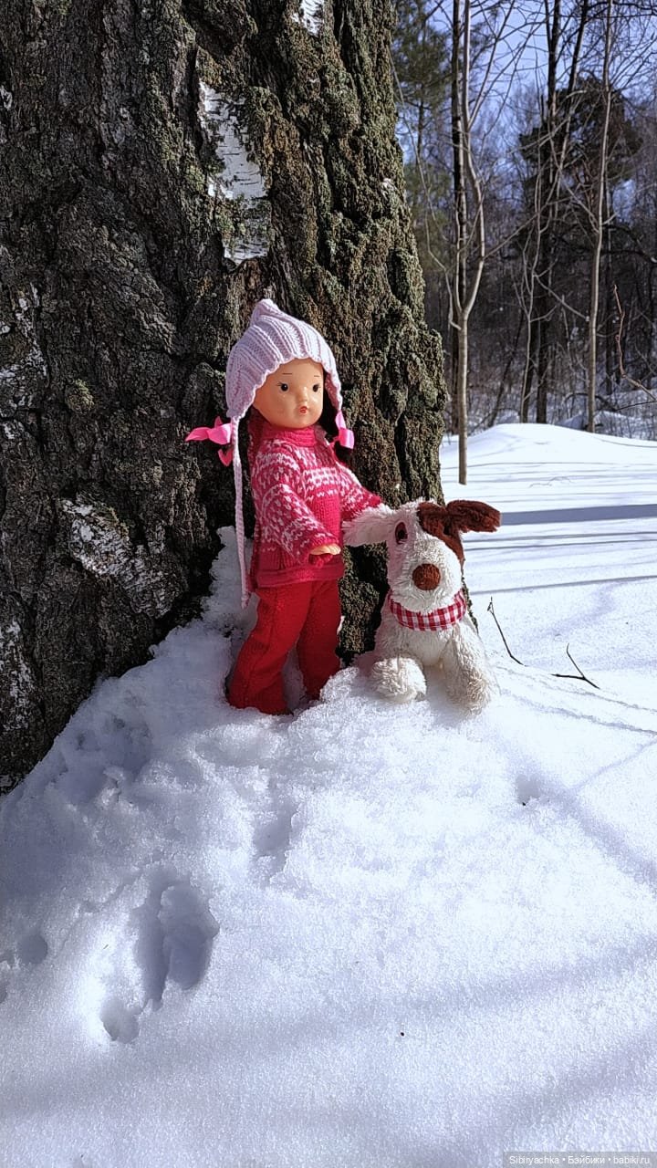 Каждая прогулка таит для Юляшки множество сюрпризов | Бэйбики Каждая прогулка таит для Юляшки множество сюрпризов