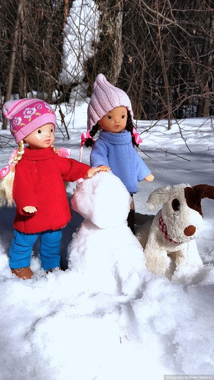 История о том, как Юляшка и Марьяшка весело провели время в лесу