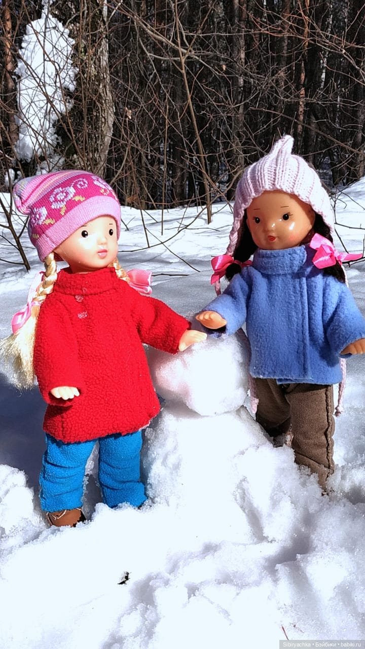 История о том, как Юляшка и Марьяшка весело провели время в лесу