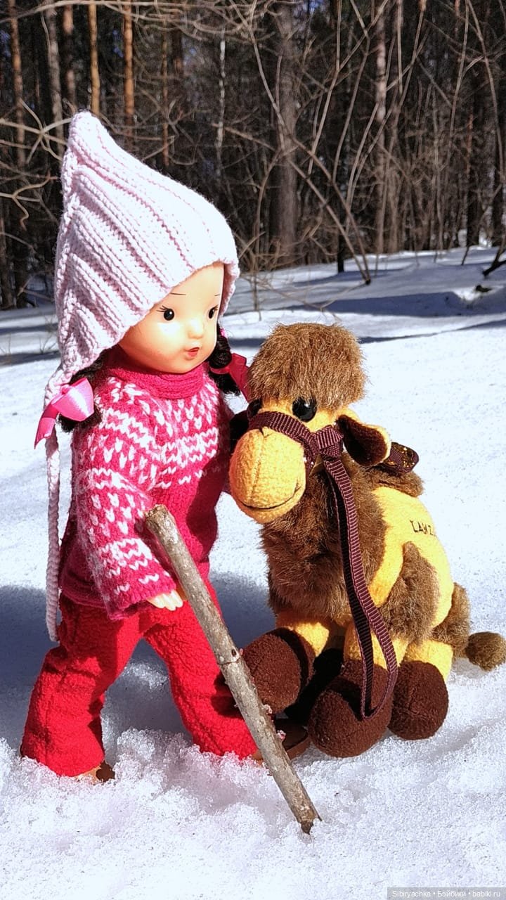 История о том, как Юляшка, Дружок и верблюжонок Том гуляли в лесу