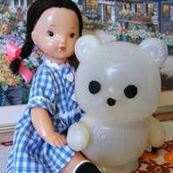 Новый день - новые радости Юляшки.