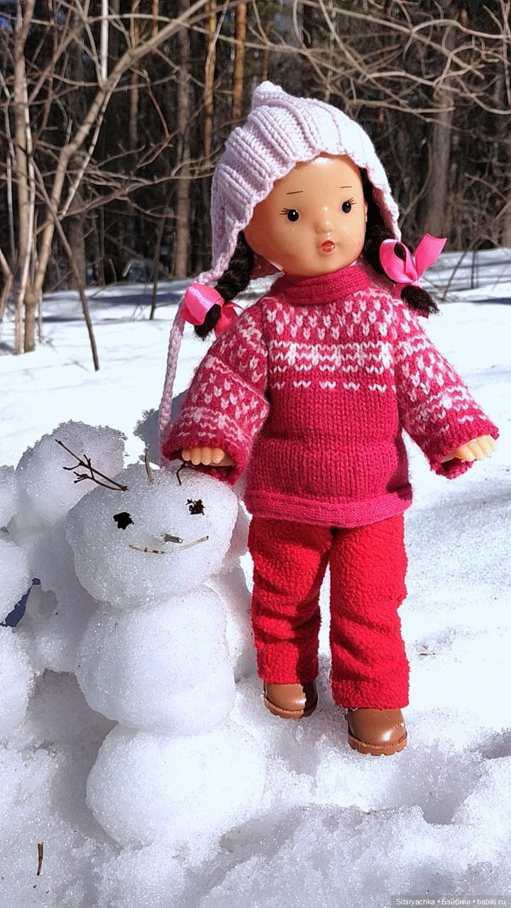 Зимние забавы Юляшки в весеннем лесу (фото 10)