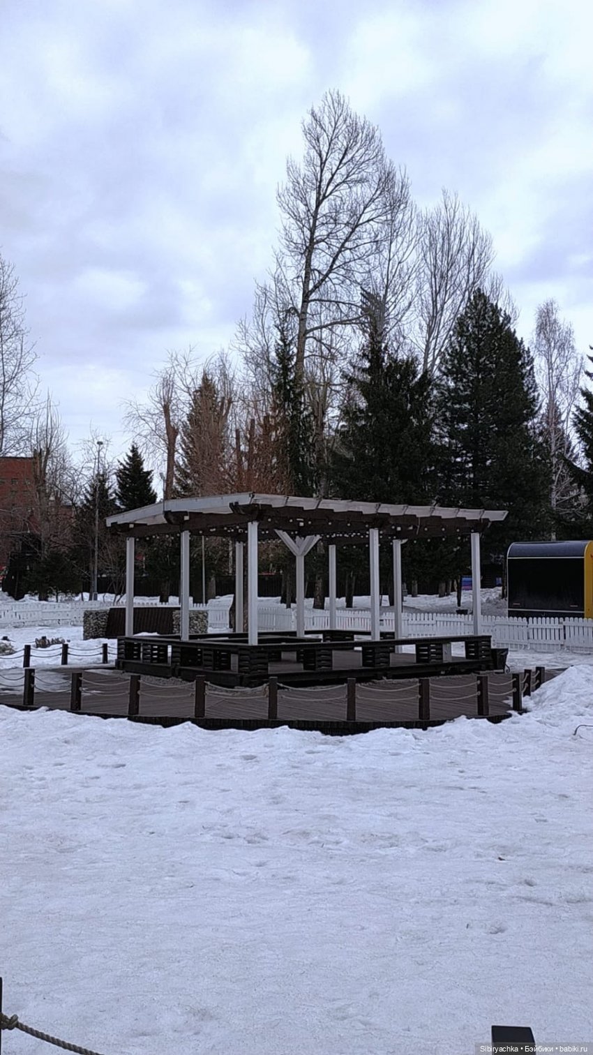 Юляшка знакомится с городом | Бэйбики Юляшка знакомится с городом