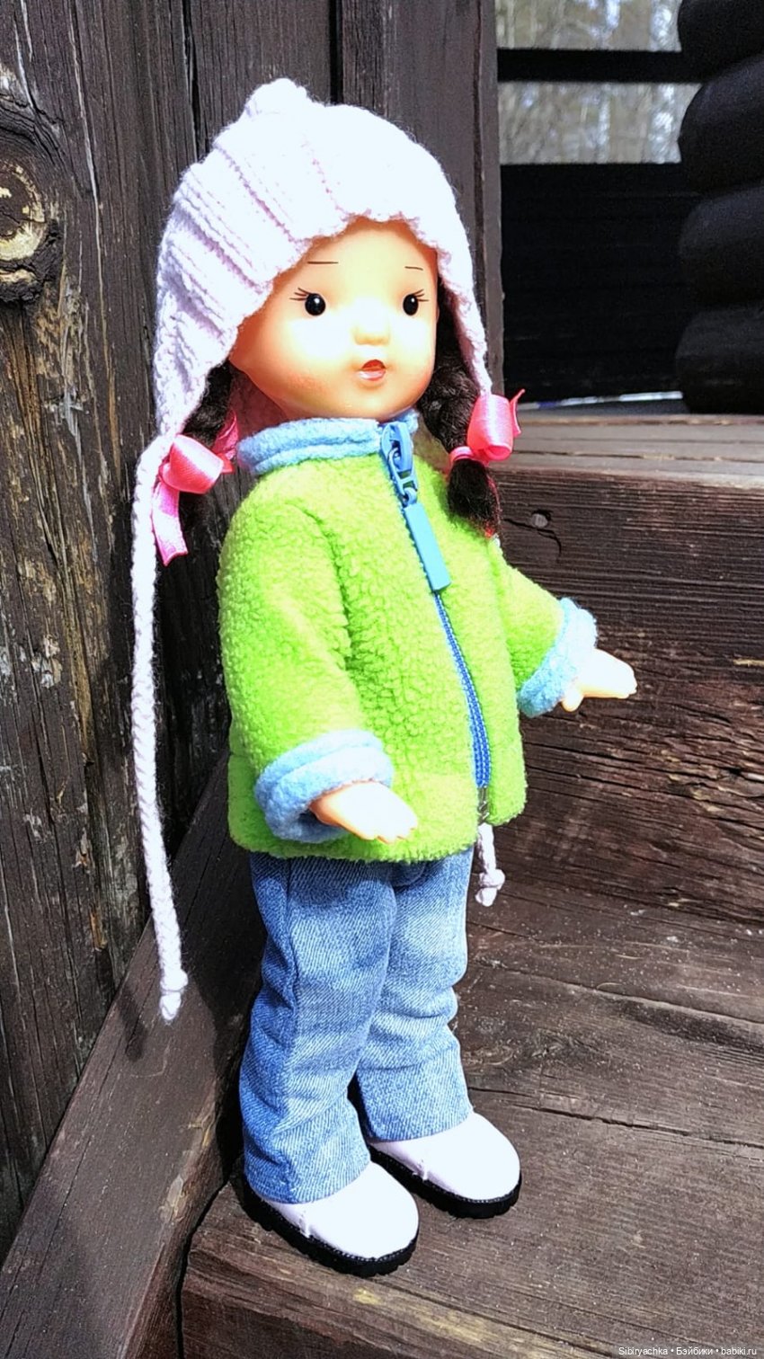 Юляшка на детской площадке (фото 7)