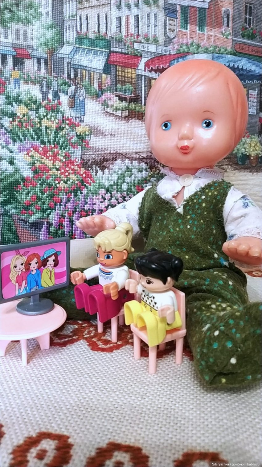 Машенька привыкает к нашему дому | Бэйбики Машенька привыкает к нашему дому