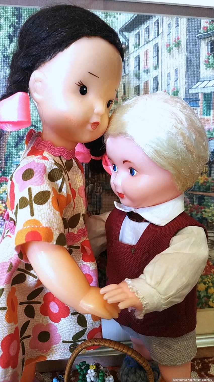 Новое платье Юляшки | Бэйбики Новое платье Юляшки — Советские винтажные куклы (СССР): Ленигрушка