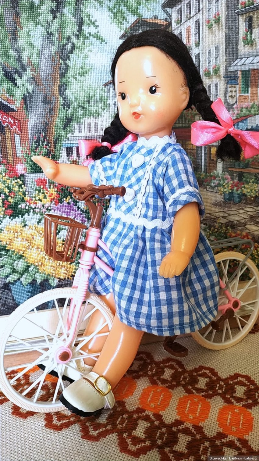 Юляшка получила посылку | Бэйбики Юляшка получила посылку — Советские винтажные куклы (СССР): Ленигрушка