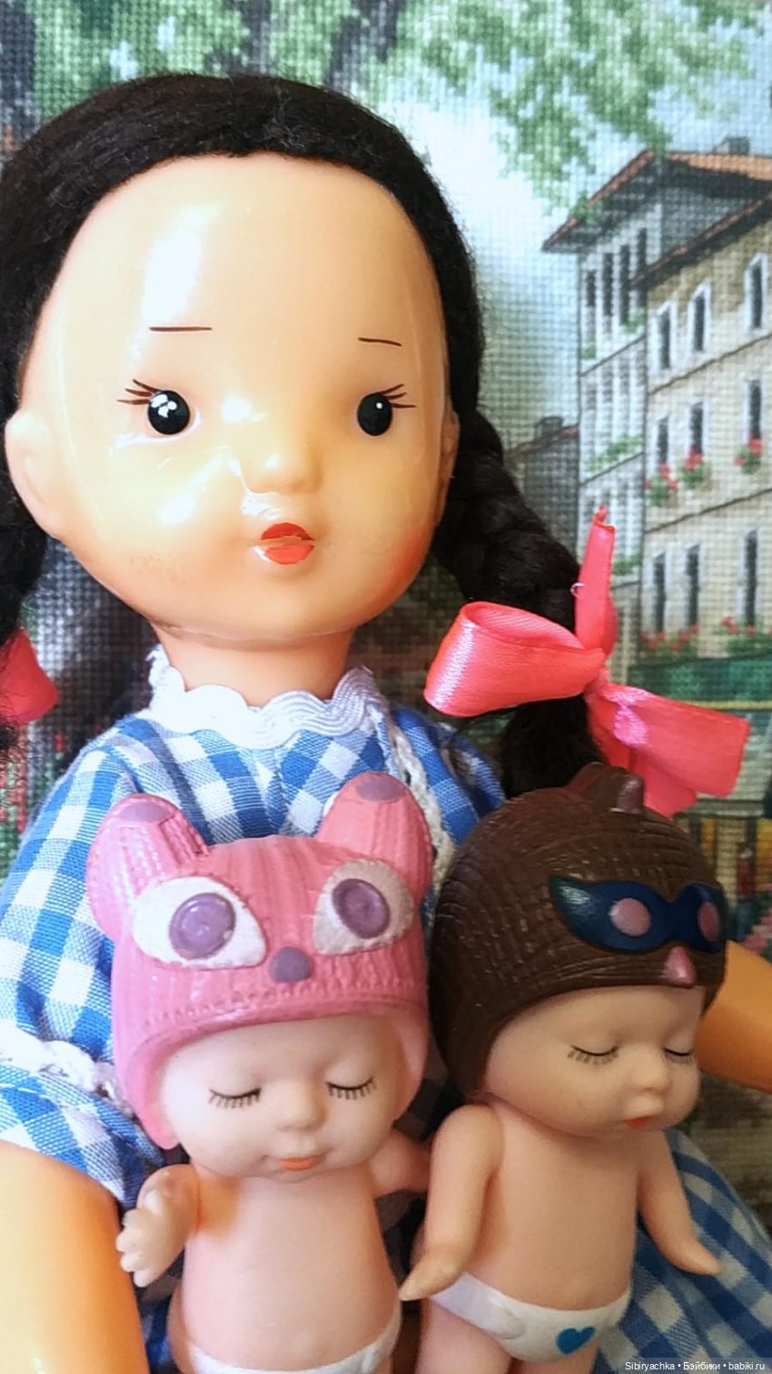 Юляшка получила посылку | Бэйбики Юляшка получила посылку — Советские винтажные куклы (СССР): Ленигрушка (фото 7)