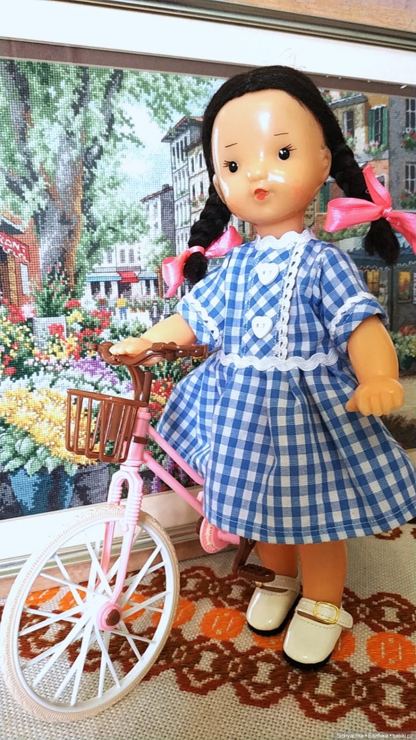 Юляшка получила посылку | Бэйбики Юляшка получила посылку — Советские винтажные куклы (СССР): Ленигрушка