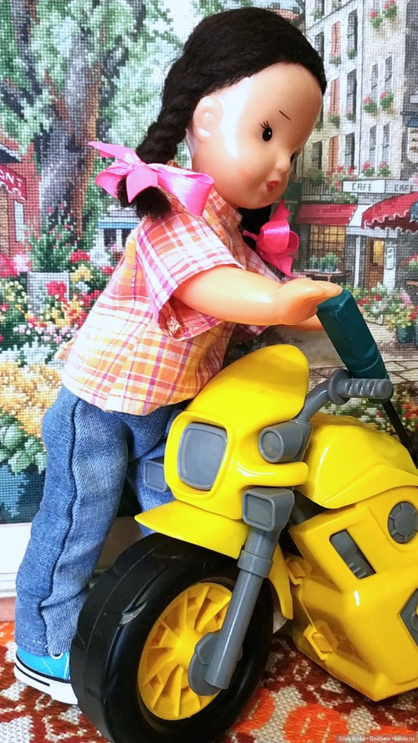 Юляшка и мотоцикл — Советские винтажные куклы (СССР): Ленигрушка