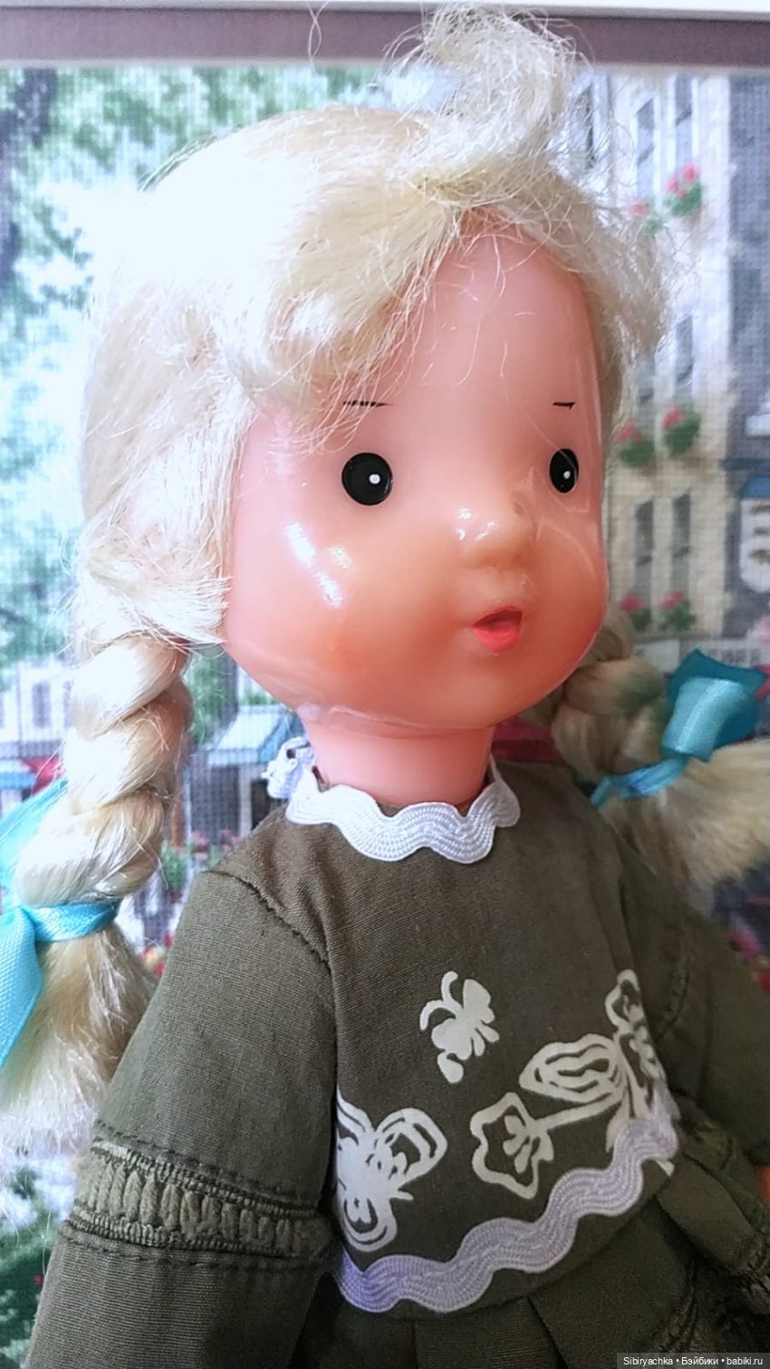 Новое платье Ульяшки — Советские винтажные куклы (СССР): Ленигрушка