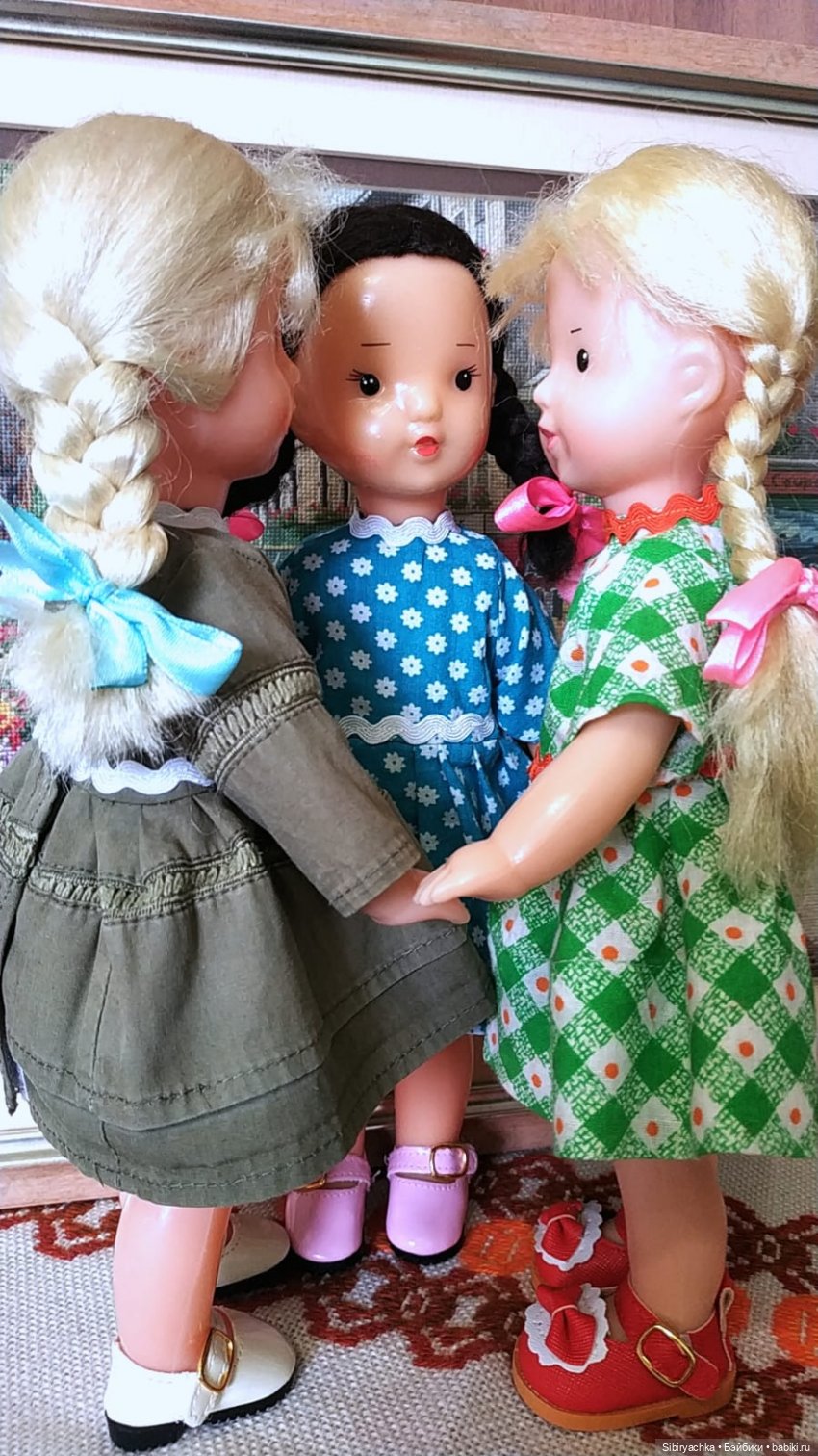 Новое платье Ульяшки — Советские винтажные куклы (СССР): Ленигрушка
