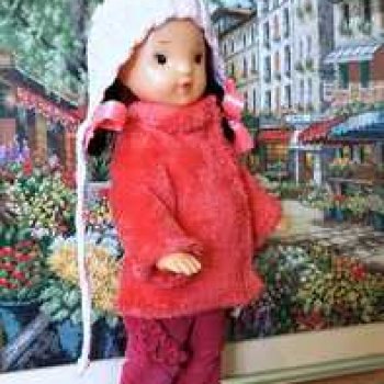 Новое пальтишко Юляшки.