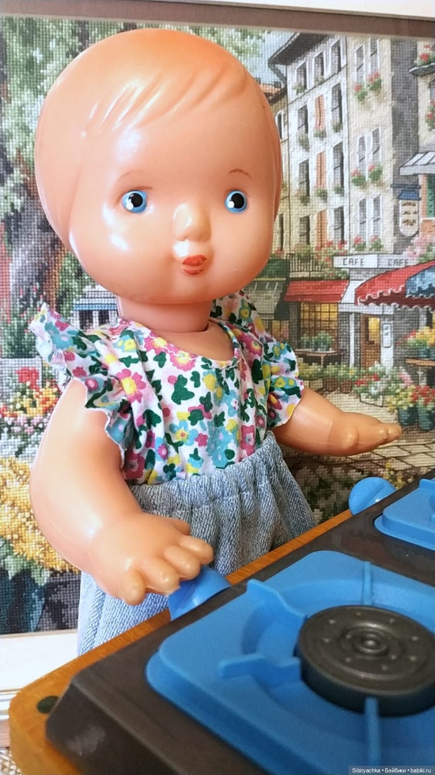 Маруся готовит завтрак — Советские винтажные куклы (СССР): Ленигрушка (фото 3)