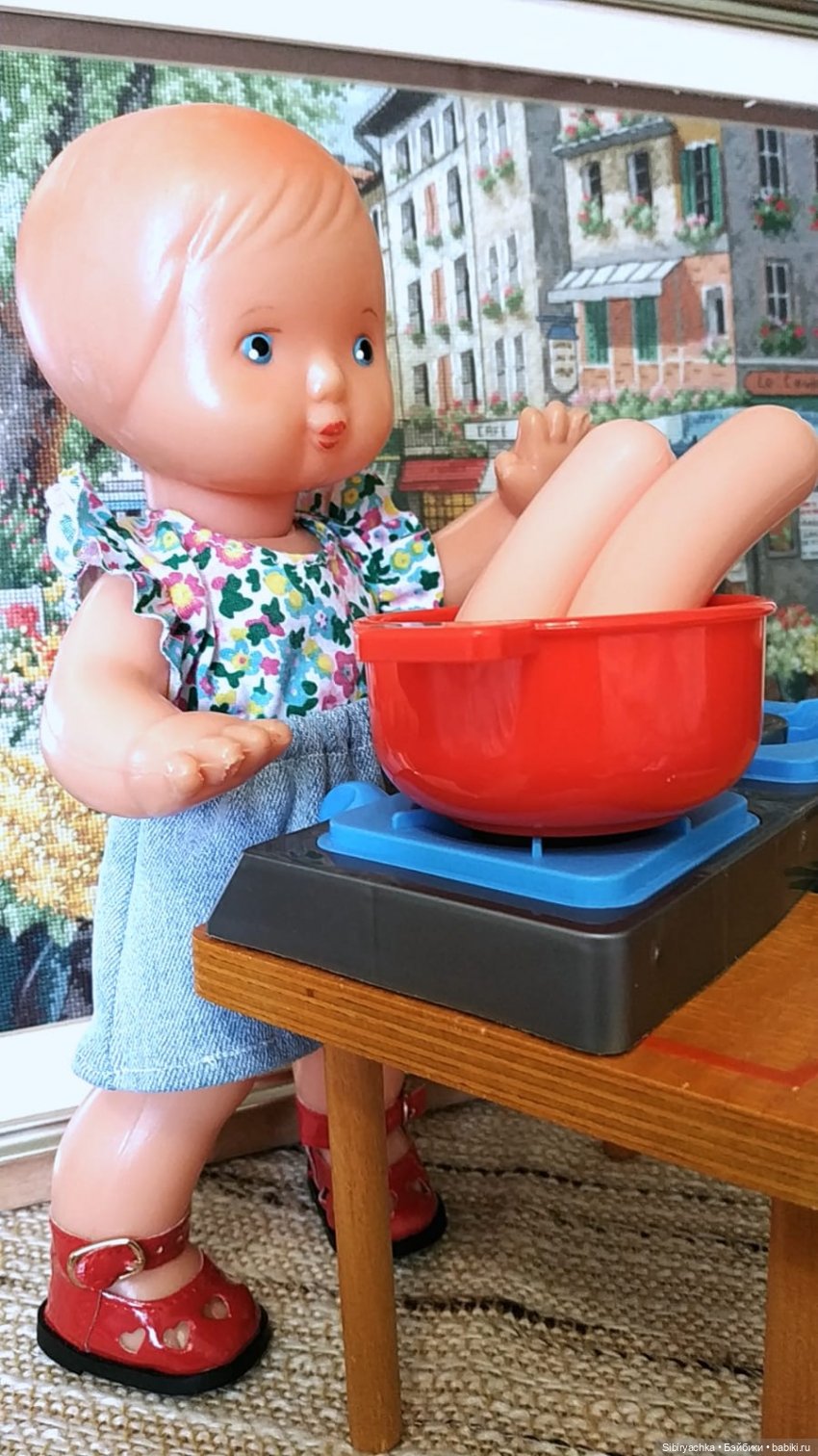 Маруся готовит завтрак — Советские винтажные куклы (СССР): Ленигрушка