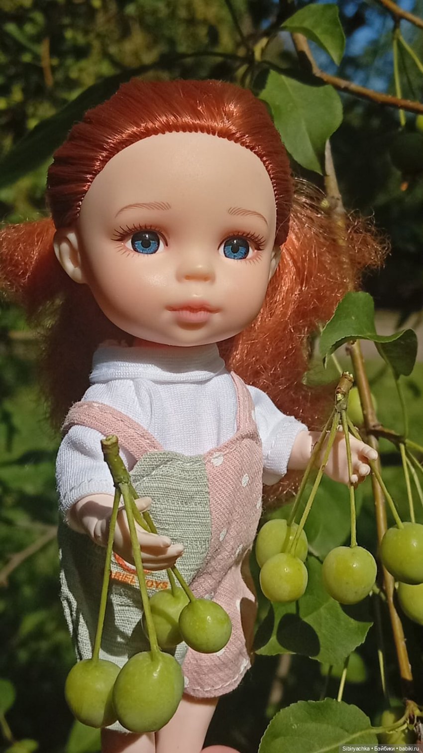 Лизонька на прогулке — Прочие игровые куклы для девочек (фото 7)