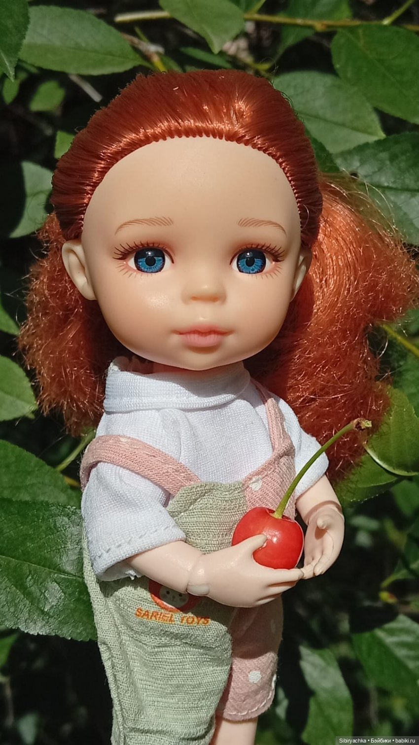 Лизонька на прогулке — Прочие игровые куклы для девочек