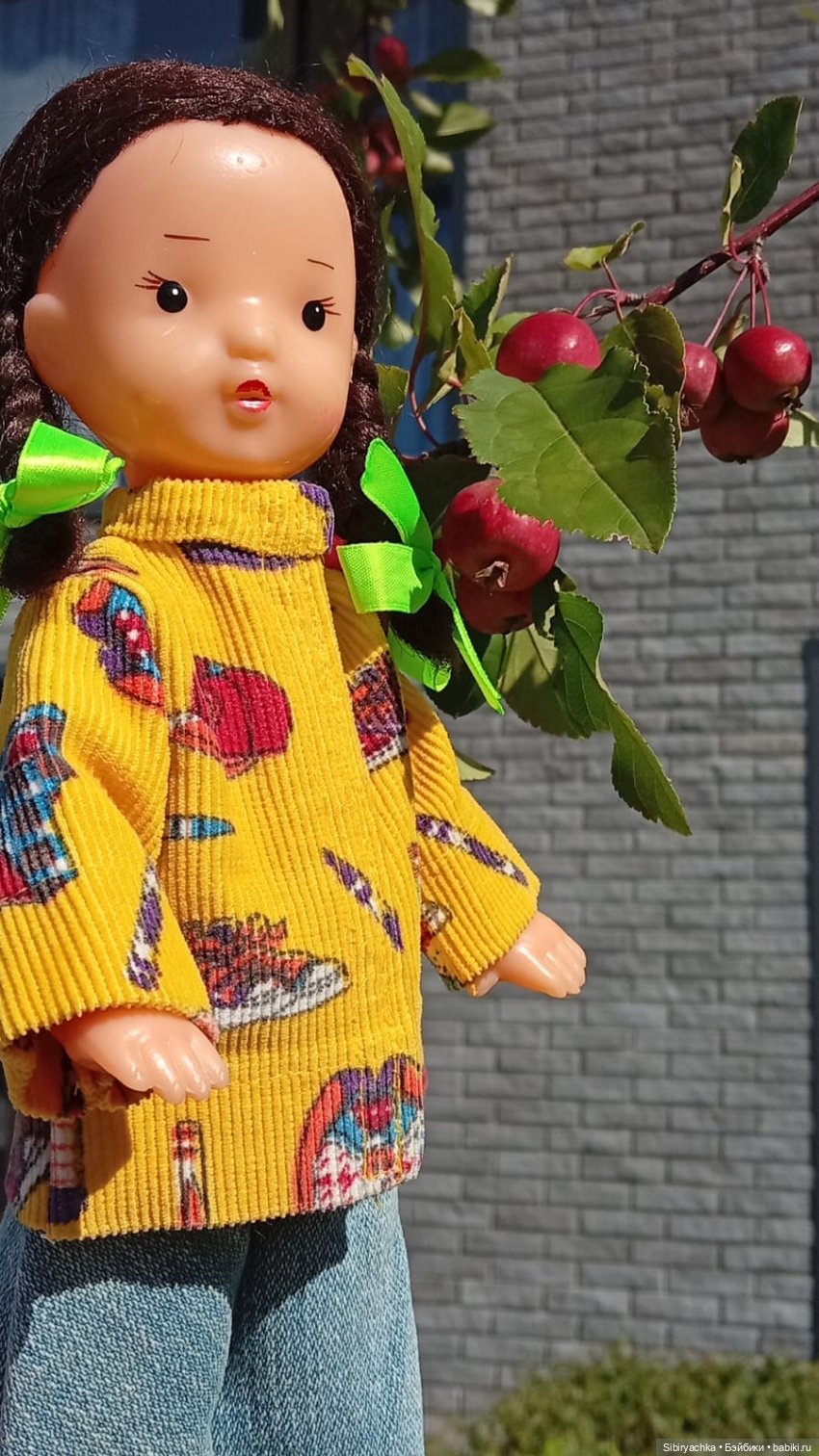 Юляшка на прогулке — Советские винтажные куклы (СССР): Ленигрушка