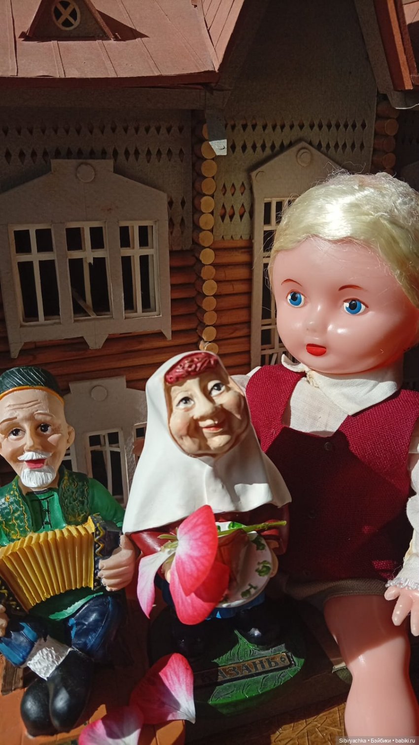 Юри в гостях у бабушки и дедушки