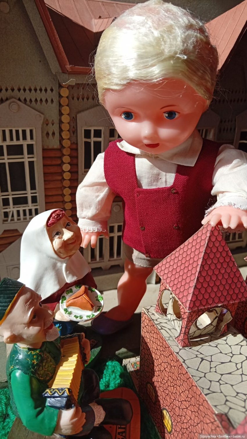 Юри в гостях у бабушки и дедушки