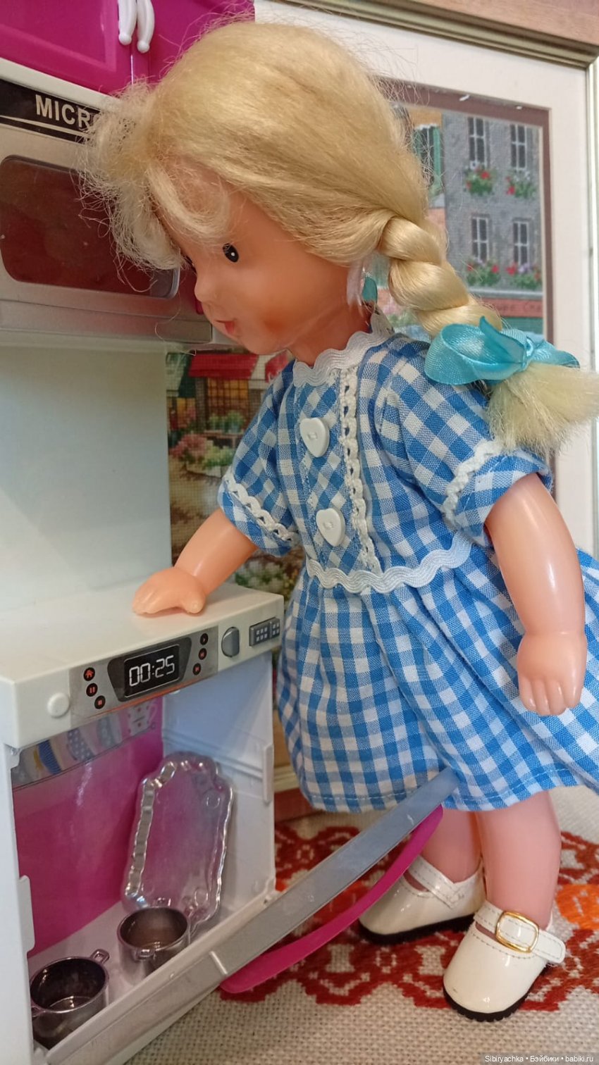Новые игрушки. Кукольный быт