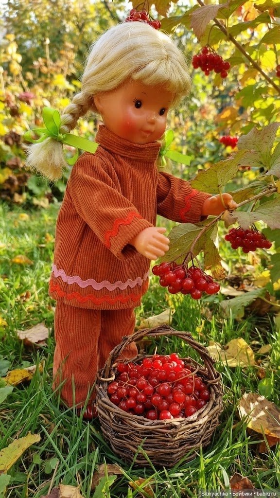 Осенние пальтишки Юляшки и её сестрёнок
