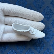 Антикварная фигурка - 2,3 см х 6,3 см