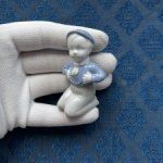 Антикварная фигурка - 6,3 см