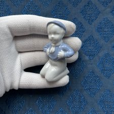 Антикварная фигурка - 6,3 см