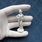Антикварная фигурка - держатель для визитки (?) - 6,6 см