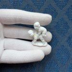 Антикварная фигурка - 3,4 см