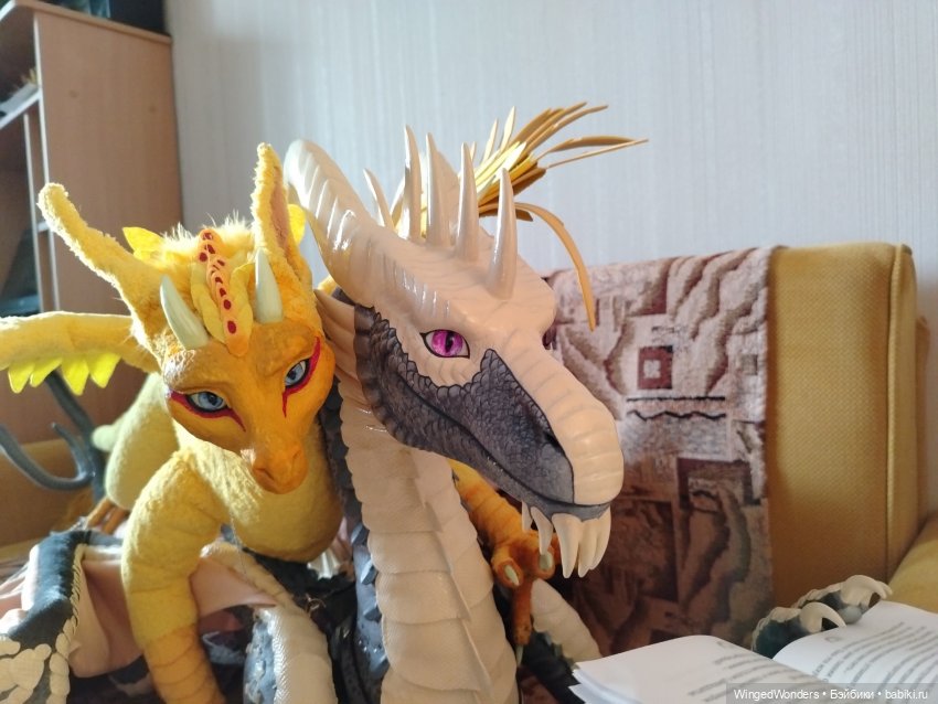 Идиллия в семейной библиотеке (фото 6)