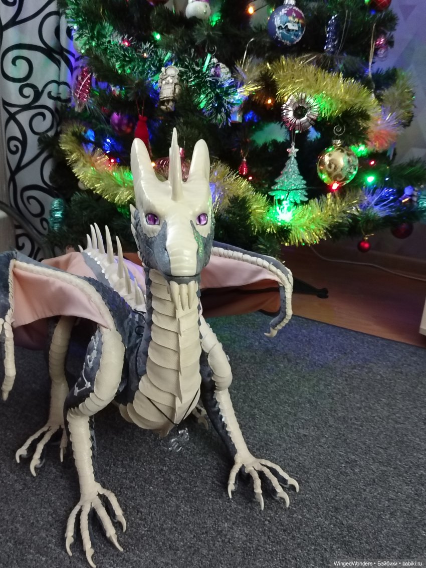 Звёздный страж Ной'Манн к защите Нового года и Рождества готов!